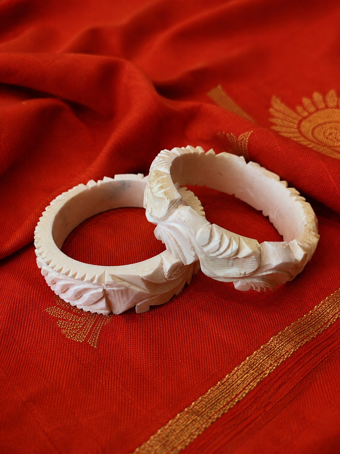 Sturdy Shankh Display Base - Made From Natural Conch (1 Pc)